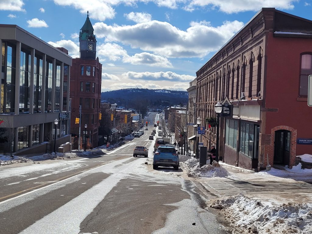 Even though it's chilly it does not look like February out our front door.